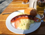 Традиционная баварская сосиска, Мюнхен.JPG