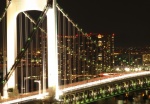 Статуя Свободы и Радужный мост в Токио.jpg