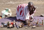 Продавцы сувениров, Кения.jpg
